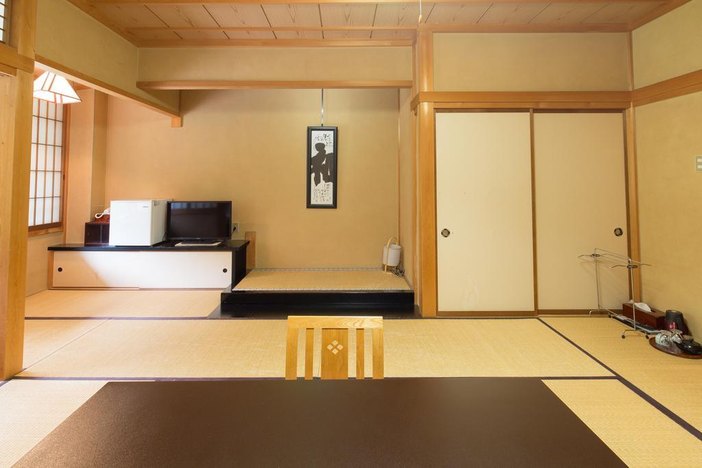 Kazeya Hotel ทาคายาม่า ภายนอก รูปภาพ